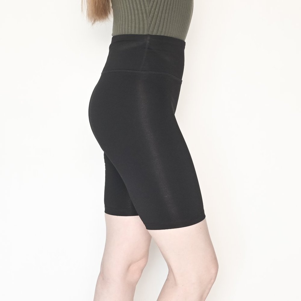 SPIRITUAL GANGSTER Love High-Rise Biker Shorts NWT - Picture 6 of 6